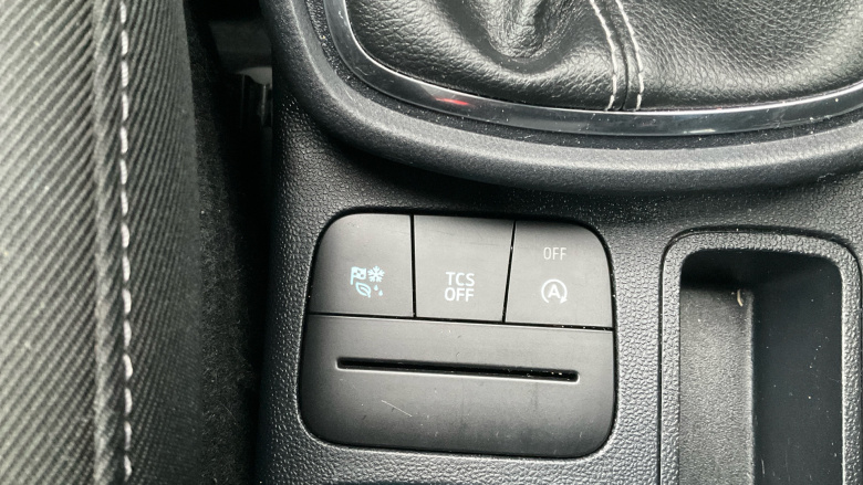 Ford Puma 1.0 EcoBoost Hybrid mHEV Titanium 5dr Petrol Hatchback